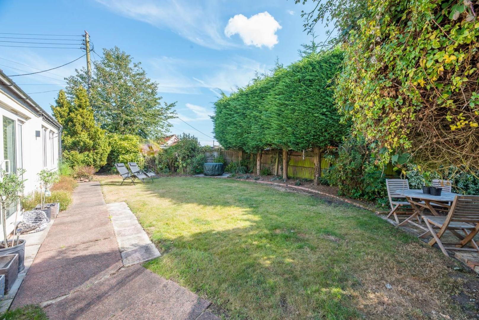 Saxon Cottage, Friston Екстер'єр фото